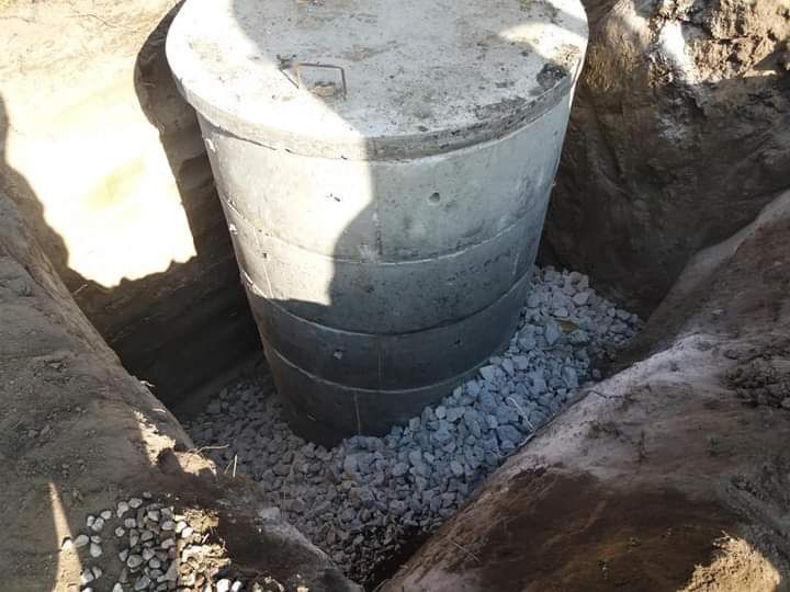 Цялостно изграждане на септични ями,преливник