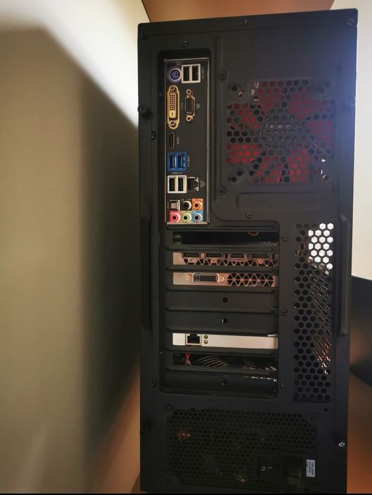 Unitate centrala GTX 980