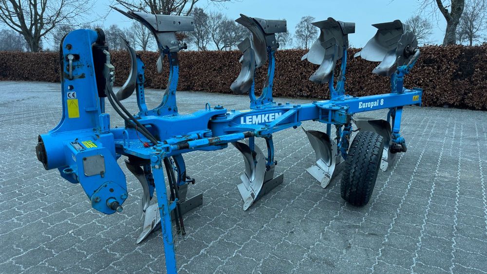Lemken Europal 8 Omoch , Belarus, Claas Arion, John Deere tortadi