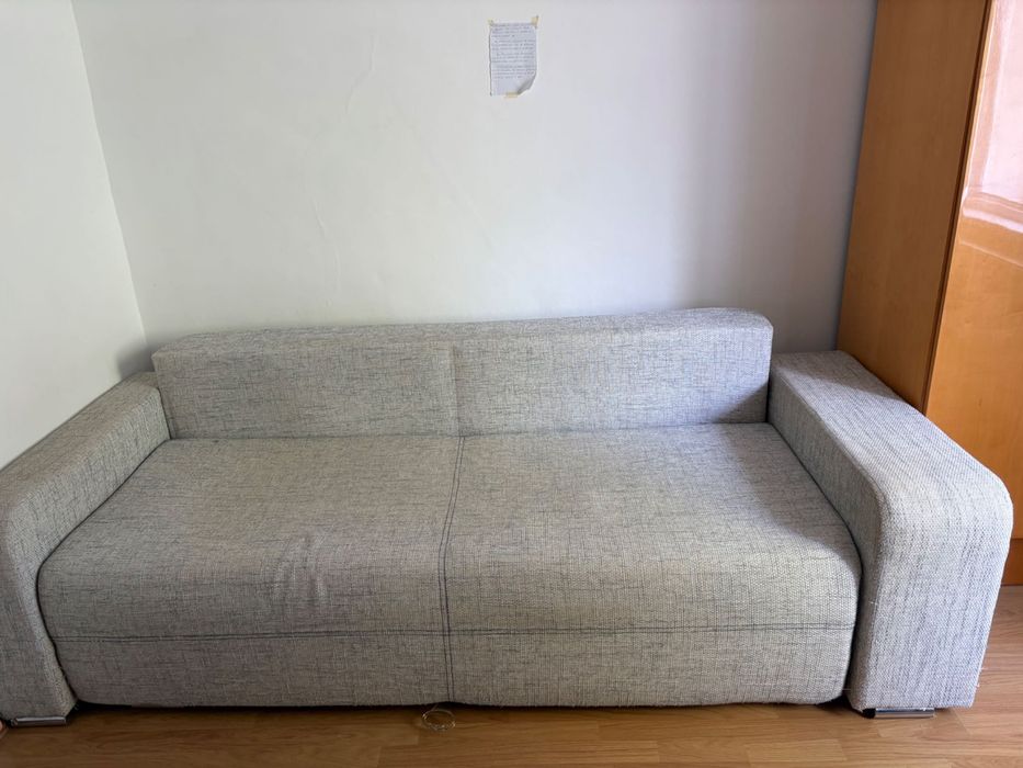 Pat extensibil cu arcuri
