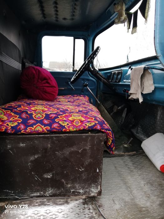 Zel 130 selxoz sirocha sotiladi