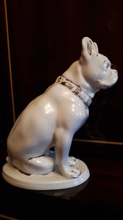 Фарфоровая статуэтка "Боксер" (бельё) ЛФЗ СССР