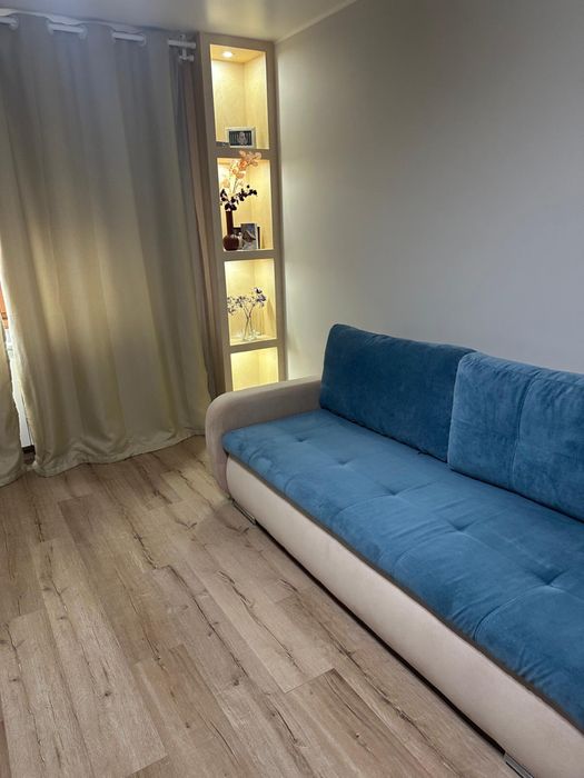 Vand apartament cu 2 camere in Mangalia