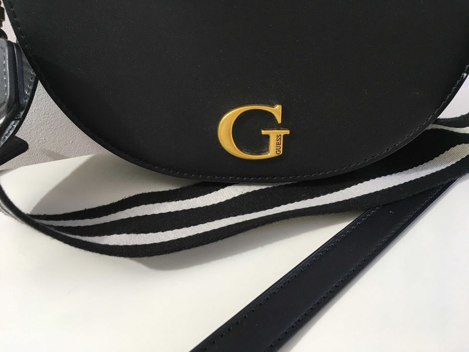 GUESS дамска чанта