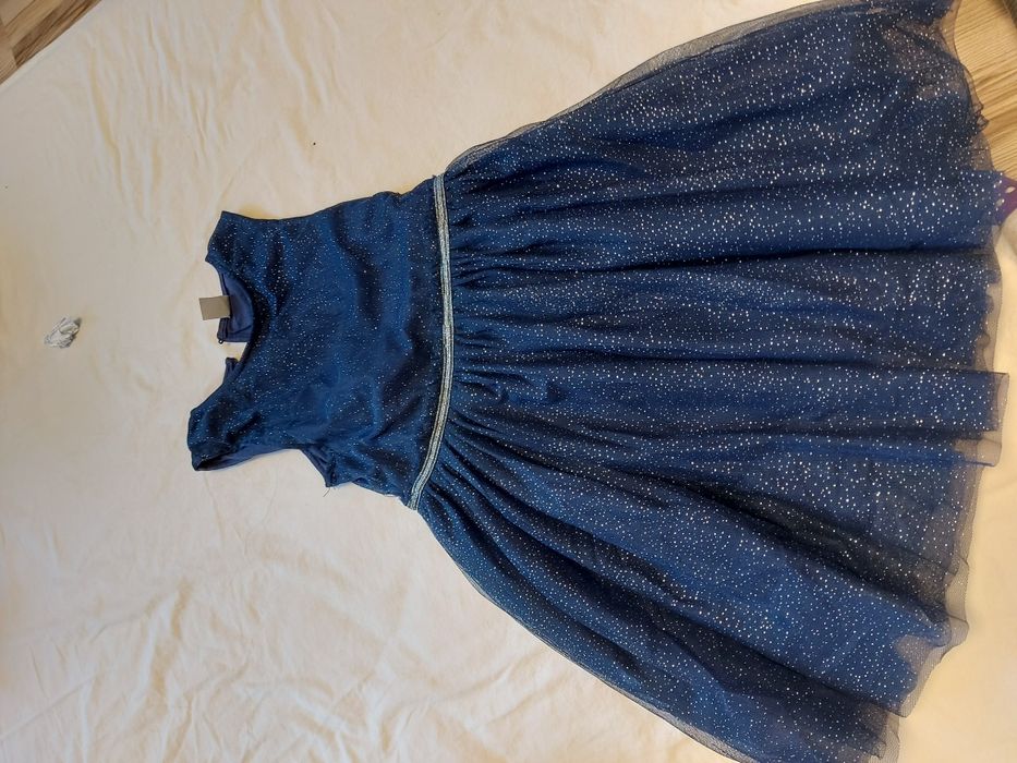 Детски рокли и пола