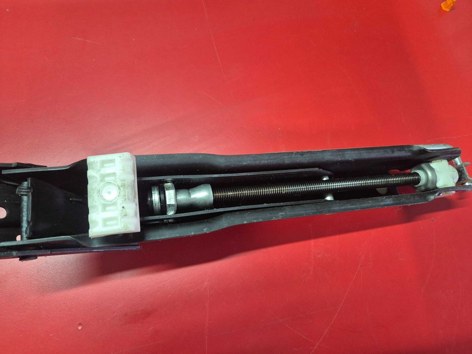 Cric AUTO SUV - Original OEM Mercedes ML W164 GL Gle - Stare Impecabila COD A1645800018