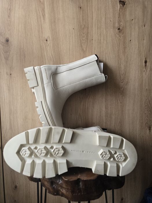 Боти Tommy Hilfiger 39