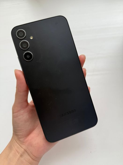 Samsung а34 телефон