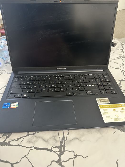Ноутбук ASUS Vivobook