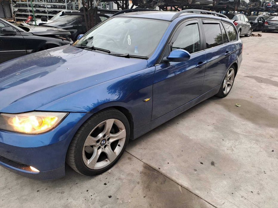 Dezmembrez BMW E91 2.0 D an 2006 cod motor M47