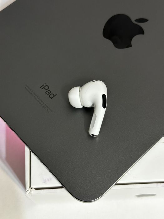 Левое ухо Airpods 2 pro оригинал
