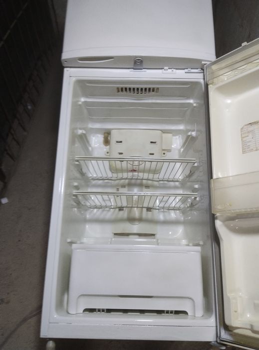 Самсунг холодильник сотилади