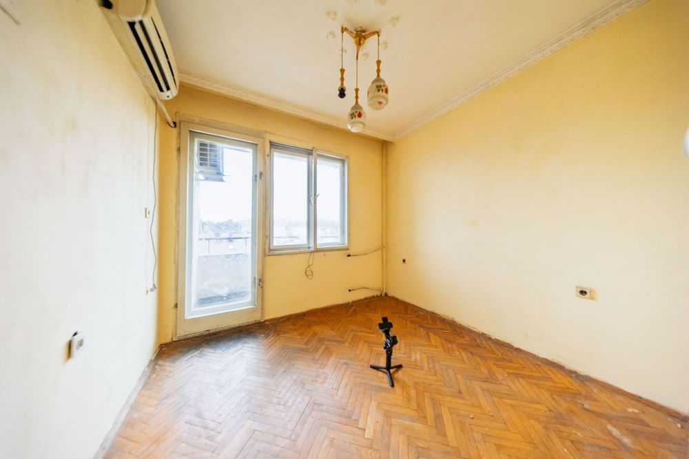 3-стаен в Плевен-9-ти квартал площ 66 цена 109000