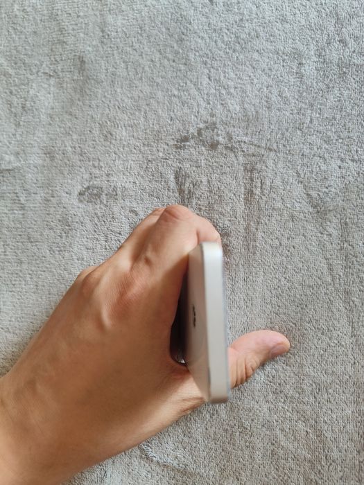 Router/modem portabil huawei E5878s-32 SIM 4g Modemul este liber in or