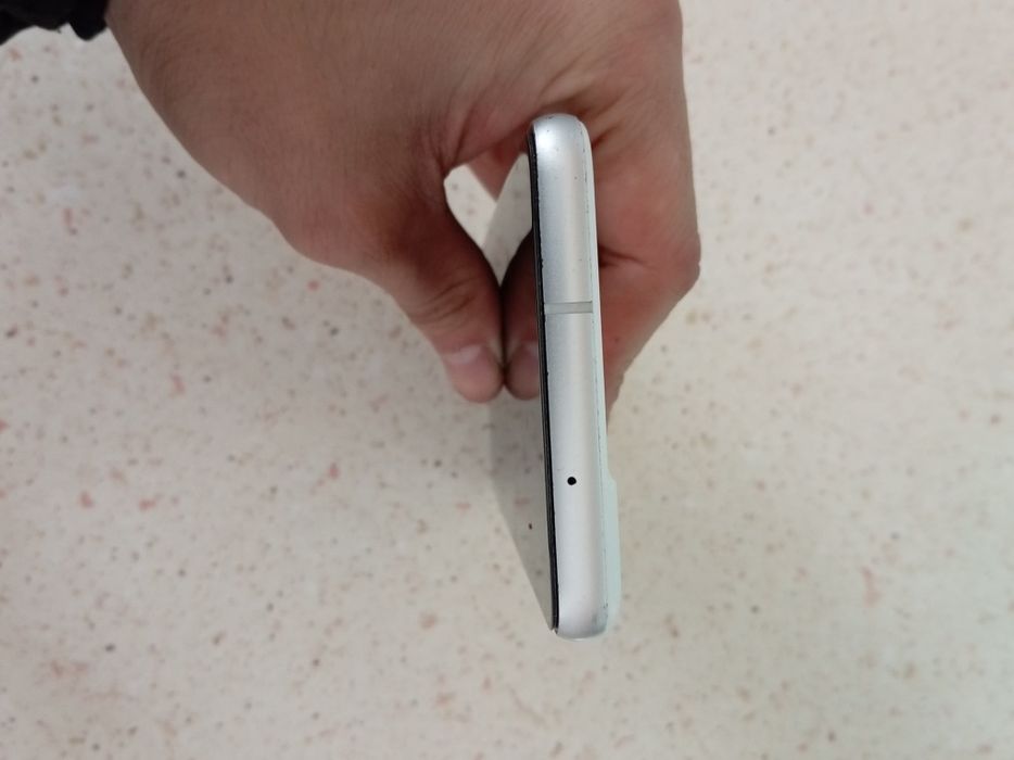 Samsung S21 FE 5G обмен на Iphone 11