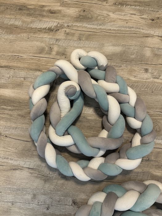 Doua protectii laterale pentru patut, din material moale