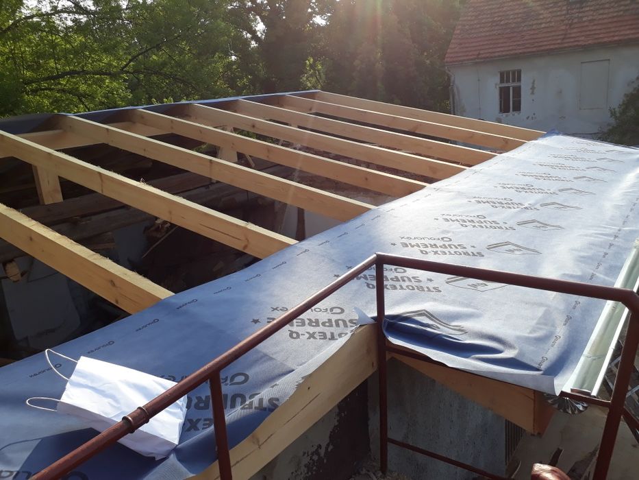 Reparatii acoperisuri montaj tigla Alba Iulia • OLX.ro