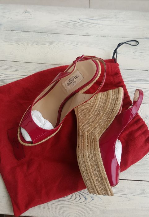Босоножки  Valentino