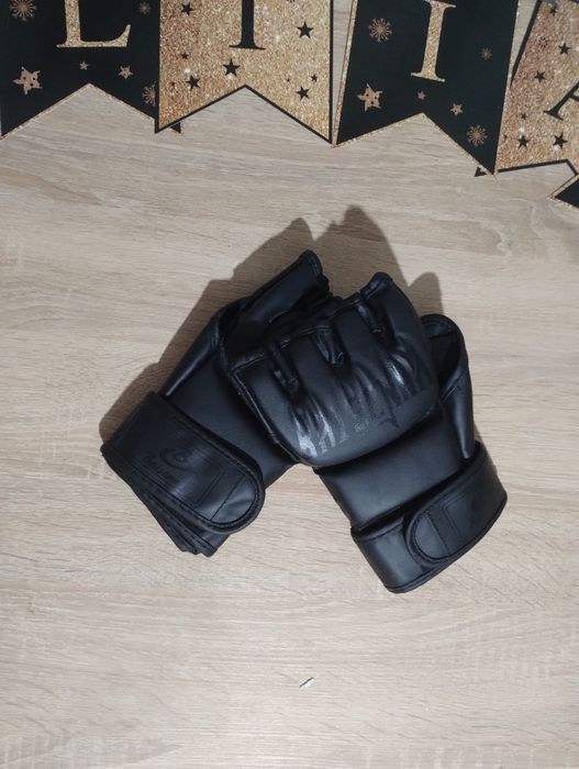 Mănuși de mma kickboxing box