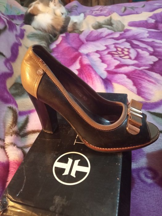 Продам туфли кожанные