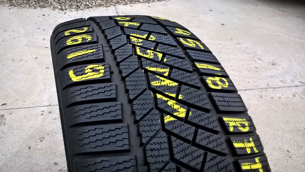 Doua anvelope iarna 225 45 18 continental wintercontact TS 830P rft