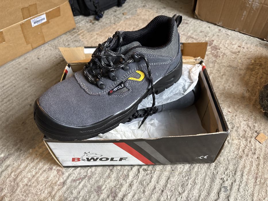 Încălțăminte protectie