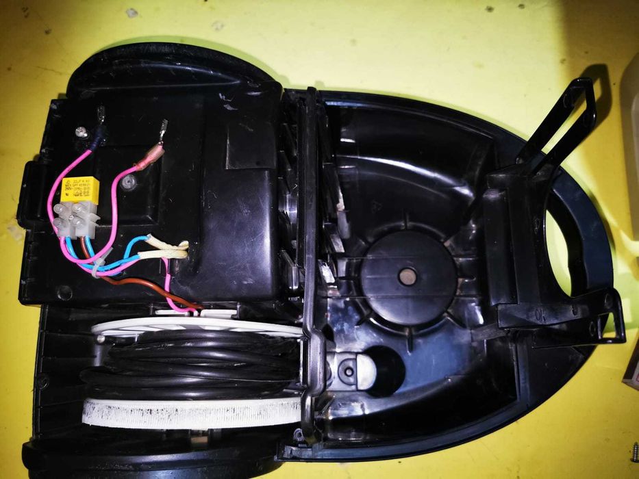 Пылесос на запчасти