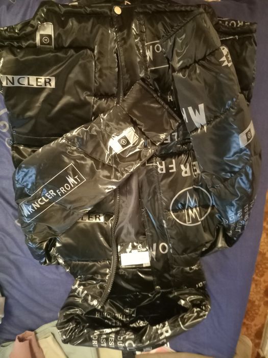 Продам пакет с вещаии