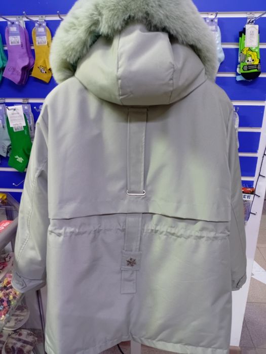 Продам зимнюю куртку