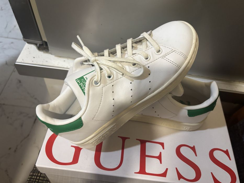 Маратонки adidas unisex