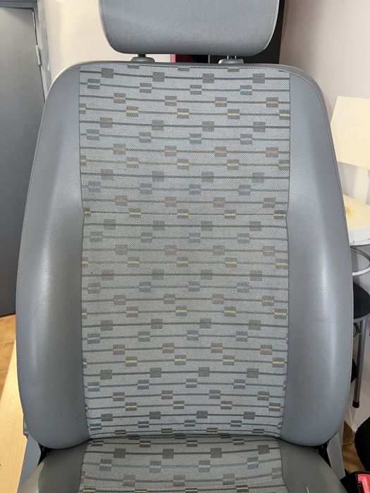 Scaun fata dreapta vw T5 T6