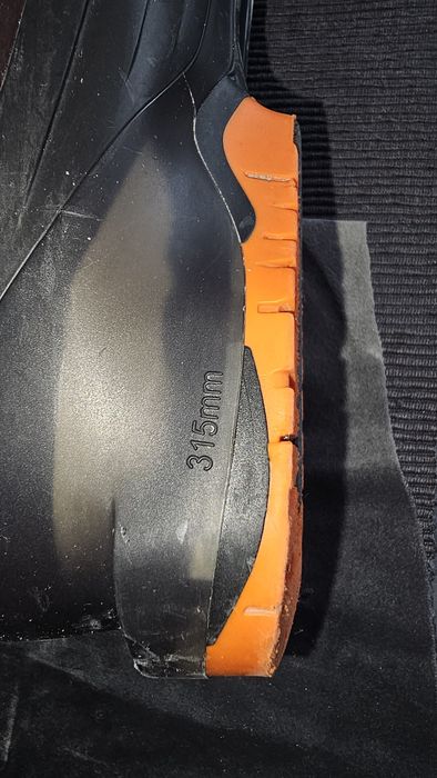 Clapari Atomic Hawx 130