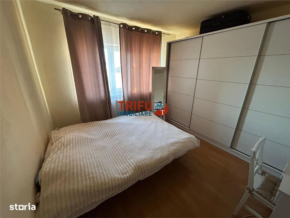 Apartament 2 camere decomandat loc de parcare zona Ampoi Alba Iulia — fotografia 3