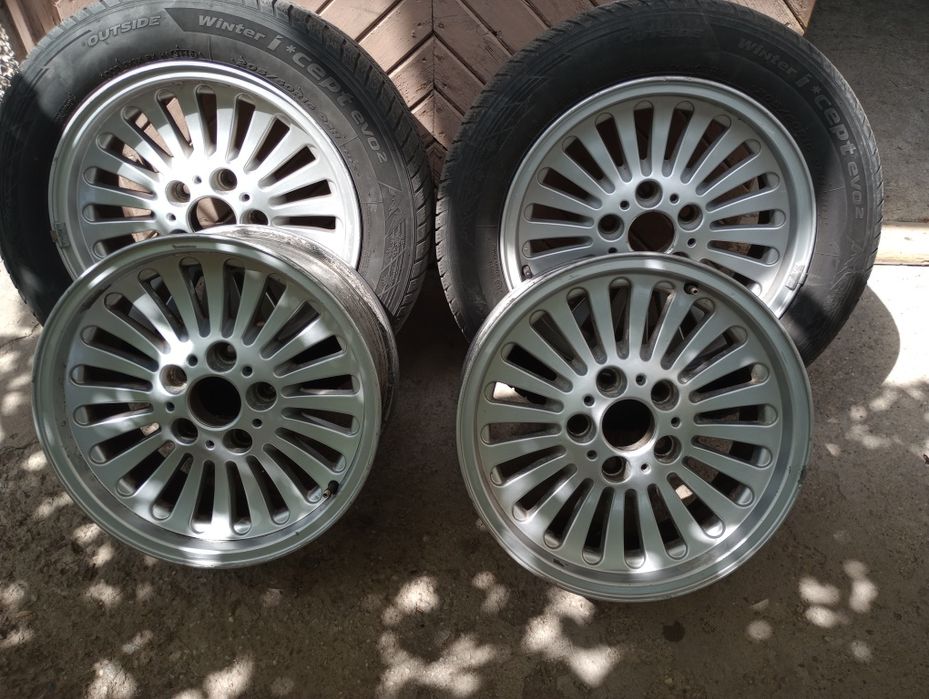 Алуминиеви джанти за БМВ 5/ Е39 / 16-ки, без гуми.
Коментар на цената