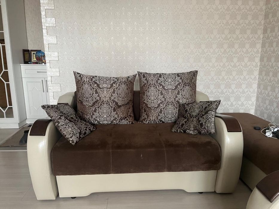 Продаю мягкую мебель