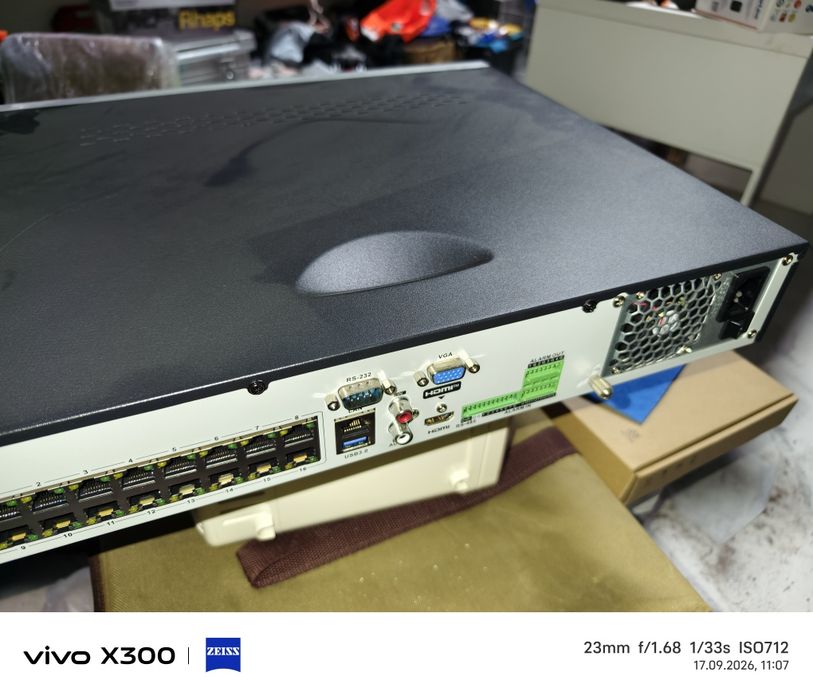 Видеорегистратор Hikvsion DS 7716NI K4 16P