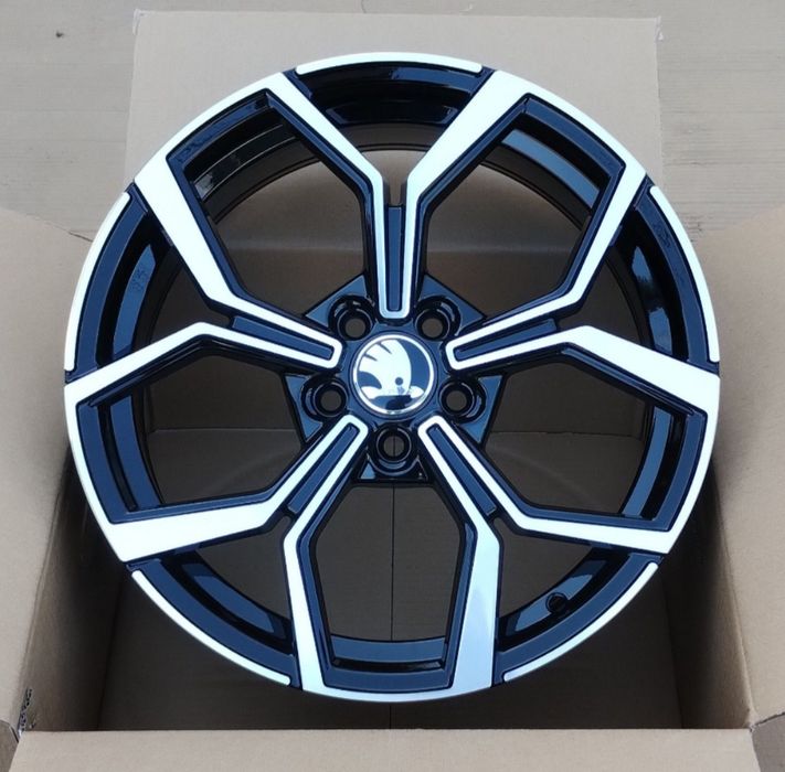 Jante 15 Skoda Octavia an 2005-2017
Jante Noi cu Factură și Garanție