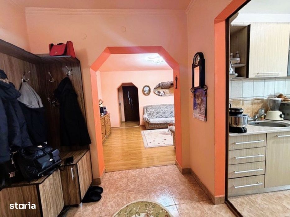 Apartament 3 camere  vis a vis de Prefectura