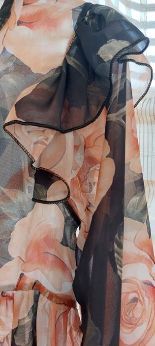 Шифоновое платье на девочку 7-8 лет