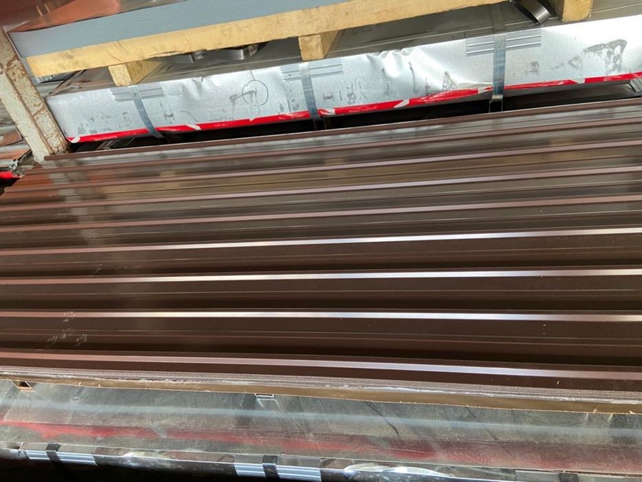 Tablă Cutată 2M Dedeman RAL 8017 maro ciocolatiu grosime 0.3mm 0.4mm