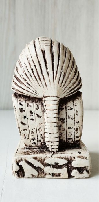 Статуэтка фараона