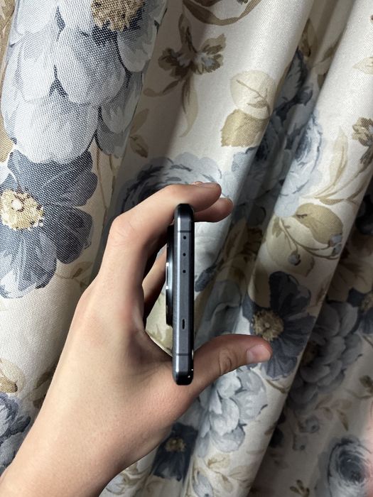OnePlus 13 почти что в идеале, 16/512.
