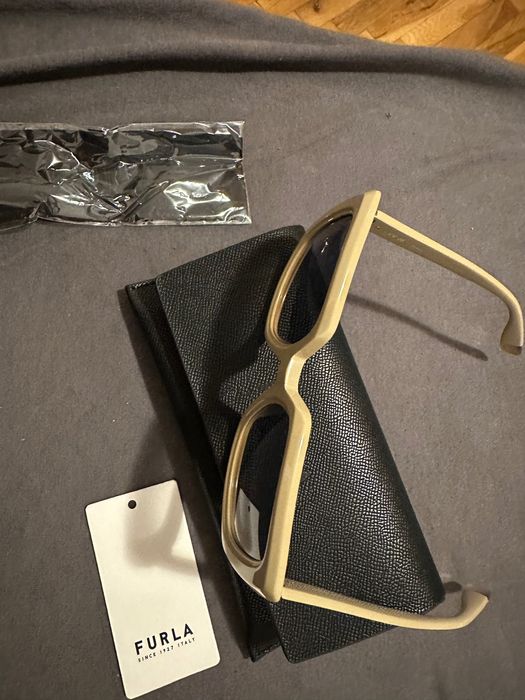 Слънчеви очила furla