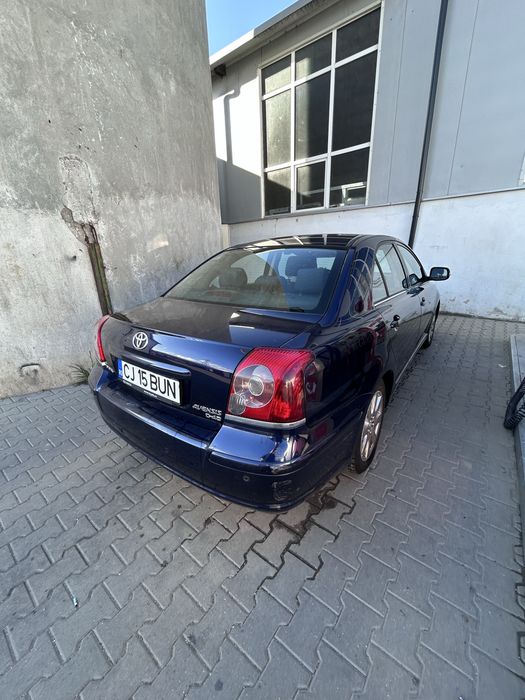 Toyota Avensis T25