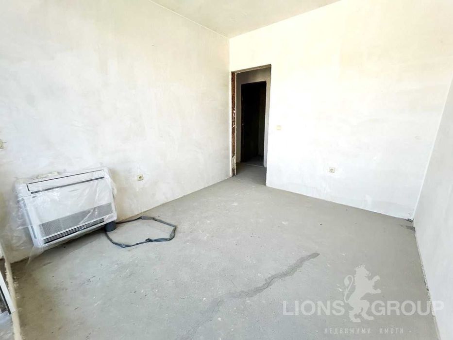 Продава се Тристаен апартамент в Варна, Левски - 83 кв.м за 2639 €/кв.м - Снимка #4