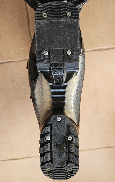 Clapari Dalbello DS 110 pentru femei sau copii mondo 25.5