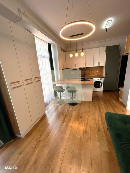 Penthouse nou de lux cu 2 camere terasa 40 mp si parcare in Sibiu