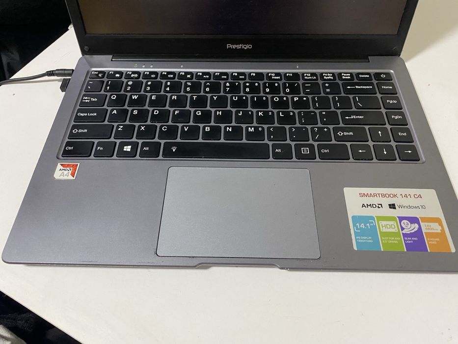 ⸻  Laptop Prestigio SmartBook 141 C4 – 14.1”, AMD A4, Windows 10