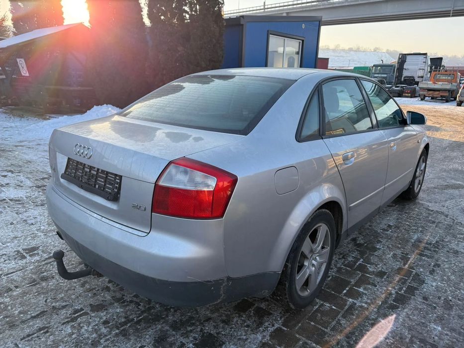 Bara / Capota / Faruri / Aripi / Usi / Portbagaj / Stopuri Audi A4 B6 2000-2005