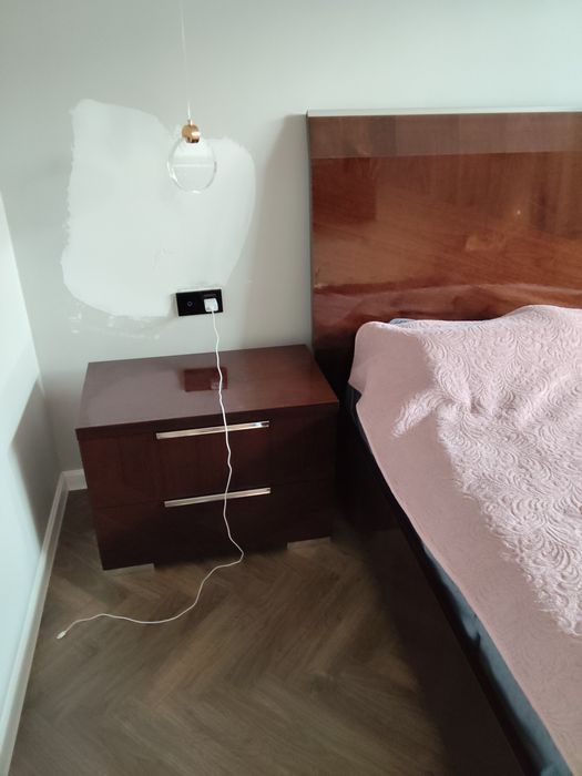 Продам спальный гарнитур Италия